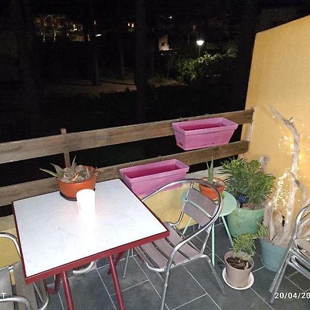 Studio Au Cap D'Agde Dans Les Pinedes Экстерьер фото