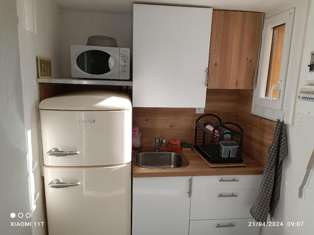 Studio Au Cap D'Agde Dans Les Pinedes Экстерьер фото